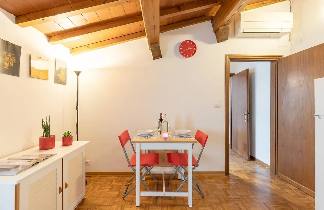 Florence Lovely Suite-Hosted By Sweetstay-1